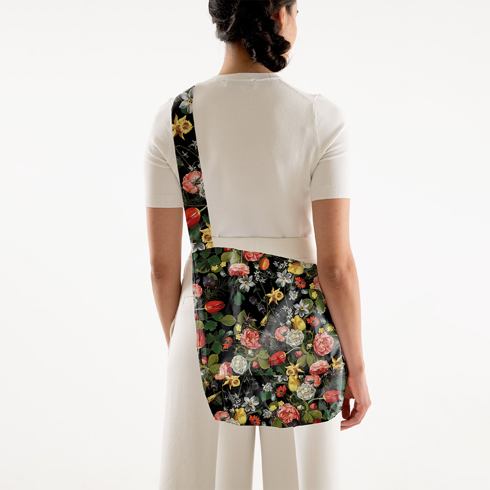 Crossbody by Peeters